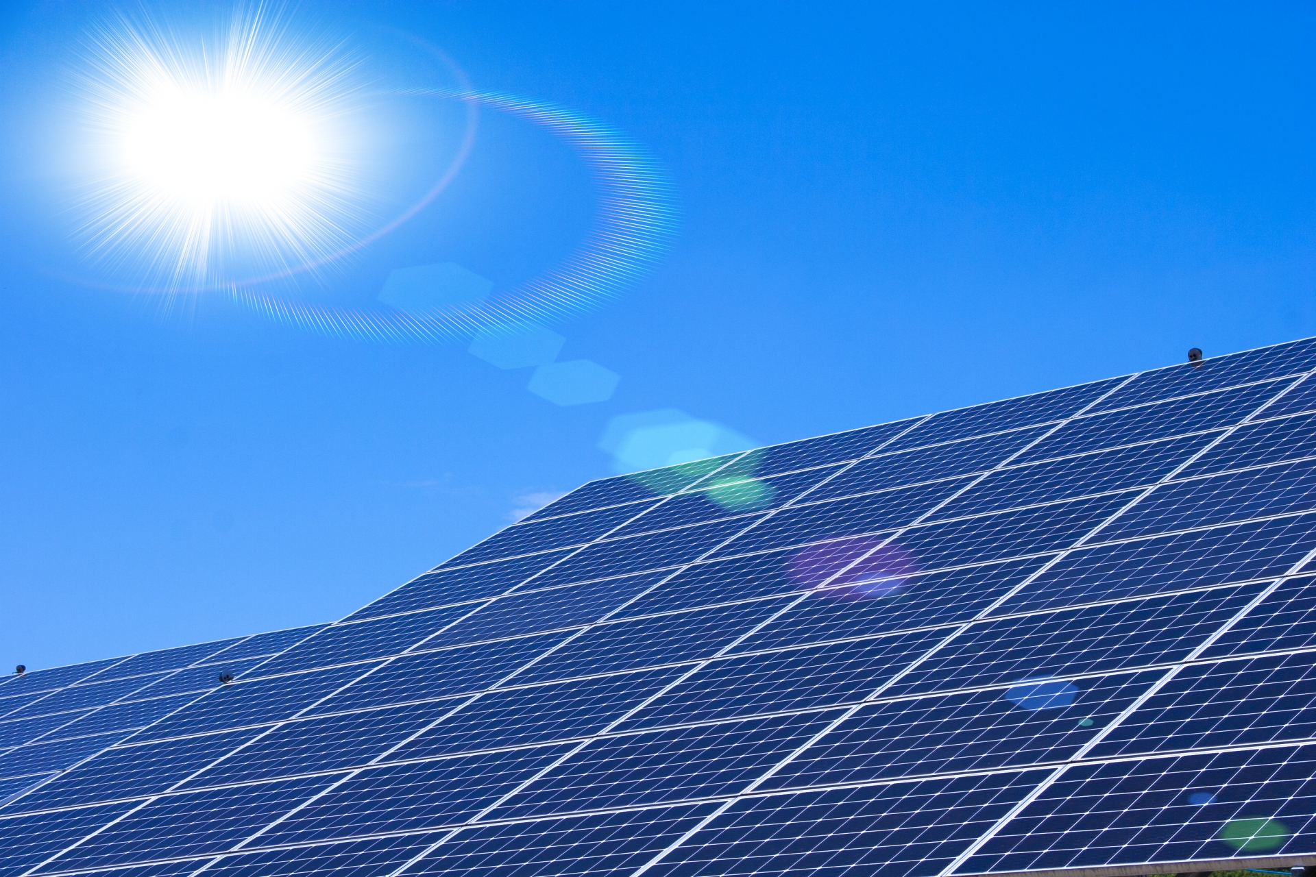太陽光パネル・蓄電池